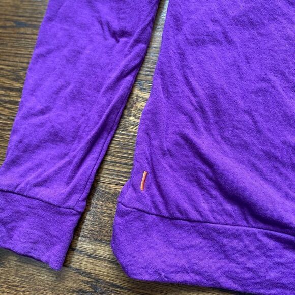 Lucy 1/4 Zip Light Pullover - Size Small - Picture 9 of 11